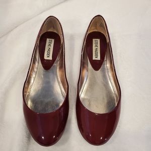 Steve Madden burgundy wine patent flats "Heaven"